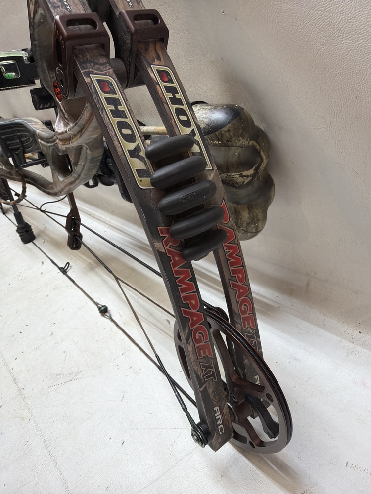HOYT USA RAMPAGE XT COMPOUND BOW-img-2