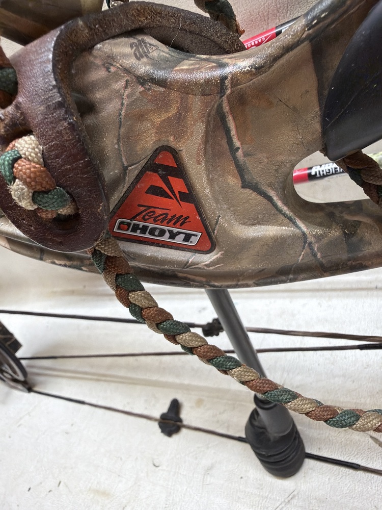 HOYT USA RAMPAGE XT COMPOUND BOW-img-3