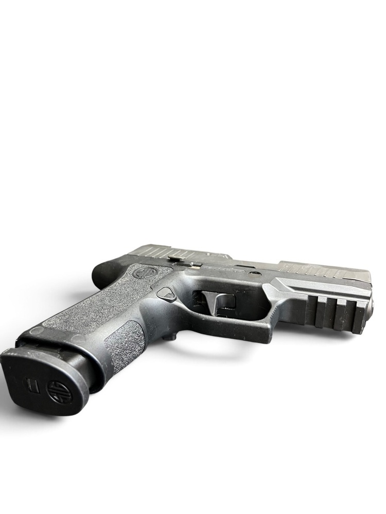 Sig Sauer P320-img-6