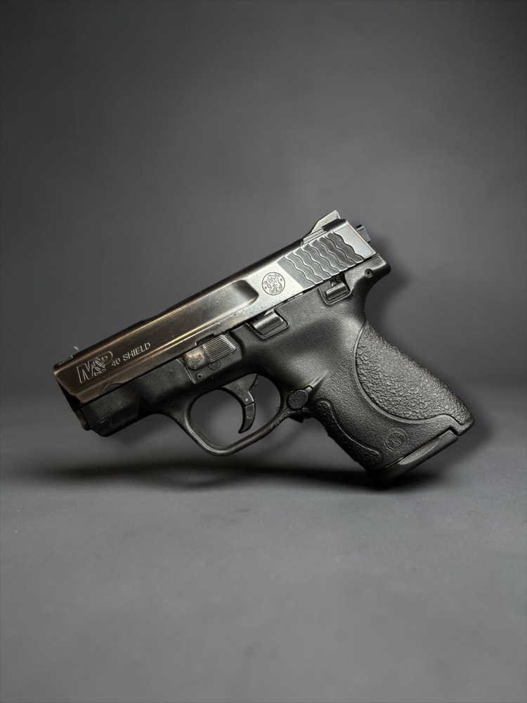 Smith and Wesson MP 40 Shield-img-0