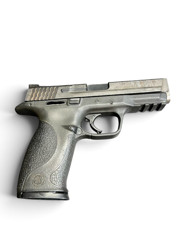 Smith and Wesson MP 40-img-7