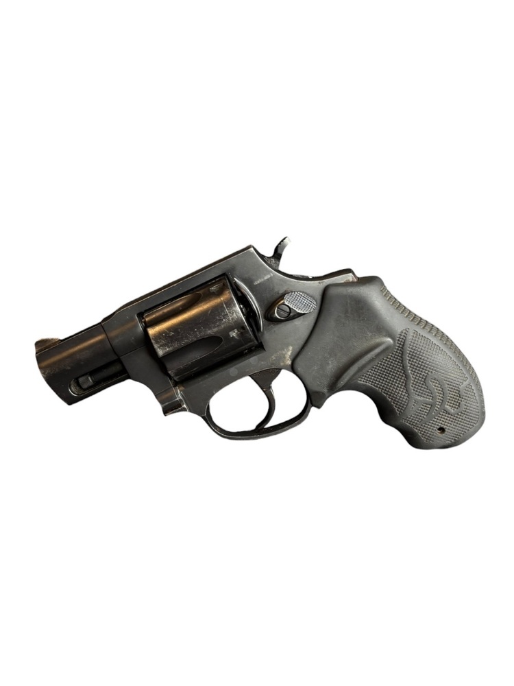 Taurus 85 .38 SPL. Snub Nose Special-img-2
