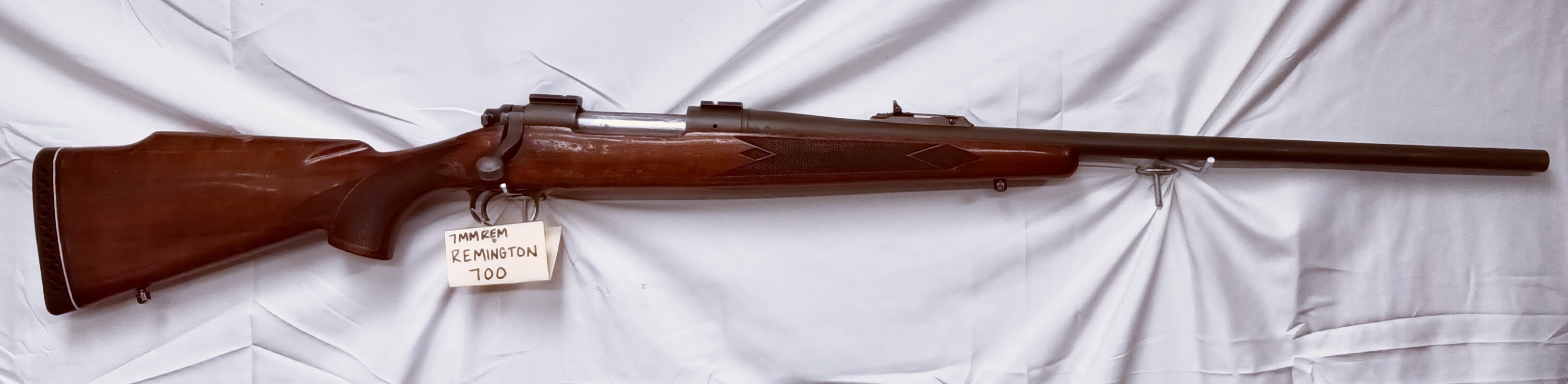 Remington 700 ADL – 7mm Remington Magnum – Classic Bolt-Action Hunting Rifl-img-0