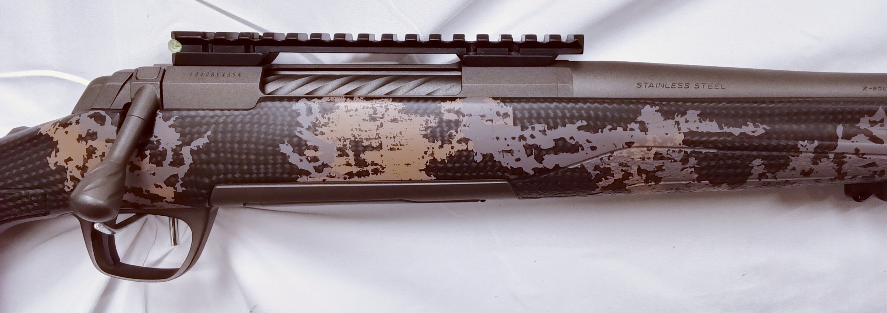 Browning X-Bolt Mountain Pro .300 Win Mag – Carbon Fiber Stock-img-6