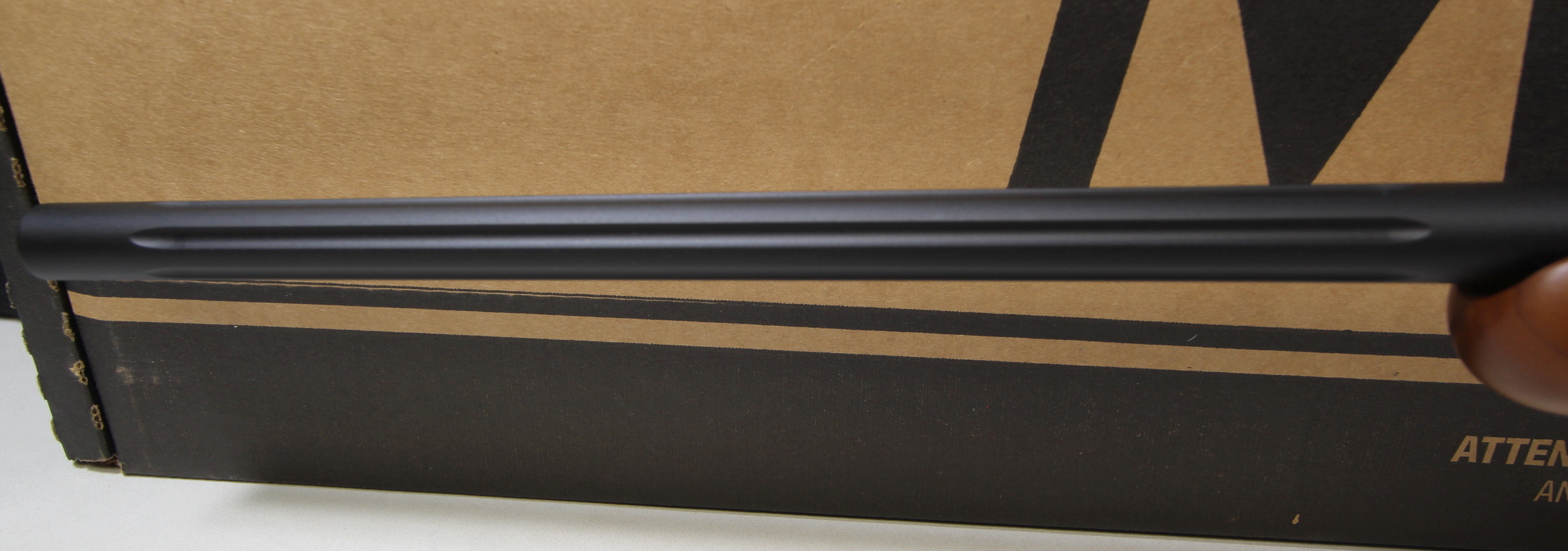 NIB MOSSBERG PATRIOT WALNUT BOLT ACTION RIFLE, 25-06 REM, 22IN BRL 27876-img-3