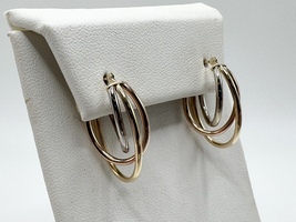 Ladies 14k Tri-tone Triple Hoop Earrings  1.7 Grams