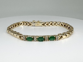  Beautiful Emerald & Diamond 14k Yellow Gold 7" Bracelet 15.1 Grams