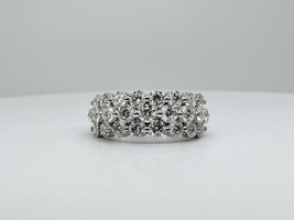  Ladies Sterling Silver 25 CZ Stone Band Ring Size 7 