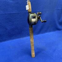 Shimano CU200 Bantam Curado Bait Caster Reel W/Shaw Grigsby Pro Series Reel