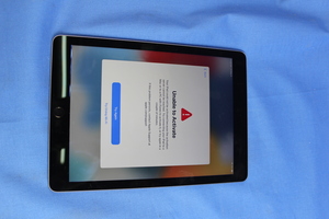 Apple A1566  iPad Air 2 Tablet AS-IS Part Only