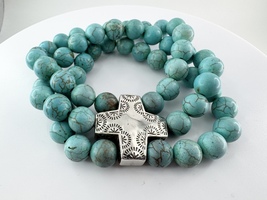  Ladies Turquoise 3 Strand Beaded Bracelet w/ Sterling Silver Clasp