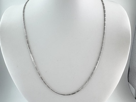  Ladies 18k White Gold Fancy Snake Link 20" Necklace 6.0 Grams