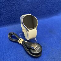 Samsung Galaxy 6 Smart Watch W/Charger