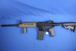 Smith & Wesson 5.56 M&P-15 Semi-Automatic Rifle SN: SY71157 17"