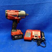 Milwaukee 2767-20 M18 18v Cordless Impact Wrench w/ Red Lithium XC5.0 Ah Battery