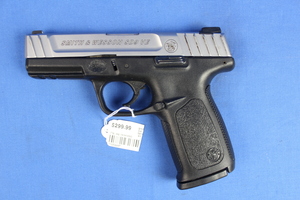 Smith & Wesson 9 MM Cal. SD9 VE Semi-Automatic Pistol  SN: FCE6786 4"