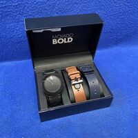Movado Bold 42mm MB.01.1.29.6003 Quartz Men's Watch Leather W/ 2 Extra Bands