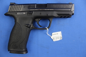 Smith & Wesson M&P 9 9 MM Cal  Semi-Automatic Pistol 4.25"