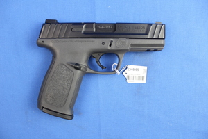 Smith & Wesson 9MM LUGER Cal. SD9 SEMI-AUTOMATIC Pistol SN: FCK8484 4.3"