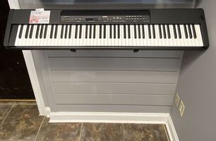 Yamaha P-80 88 KEYBOARD