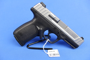 Smith & Wesson SD9 VE 9mm Semi-Automatic Pistol SN: FYS5342 4"