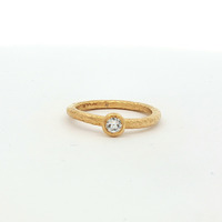  Ladies 1/4ct Diamond Solitaire 24k Yellow Gold Solitaire Ring Size 6.75
