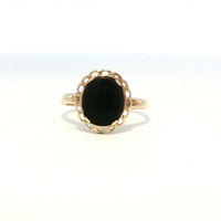 Ladies Oval Black Onyx 10k Yellow Gold Birthstone Ring Size 7.25