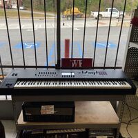 Roland Fantom 8 88-Key Music Workstation Keyboard w/ Rolling Case