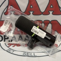 Shure MV6 Gaming Microphone Dynamic USB PC Mic for Video Games & Streaming