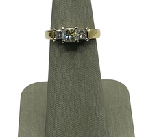  14K Yellow Gold Two-Tone 3 Princess VVS Diamond Ring 