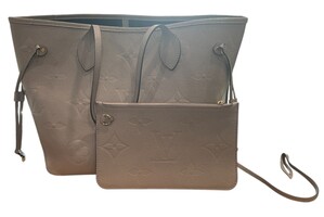 Louis Vuitton Tote, Neverfull MM in Turtledove with Pochette