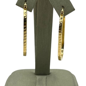  14K Yellow Gold Textured Oval Hoop Earrings 