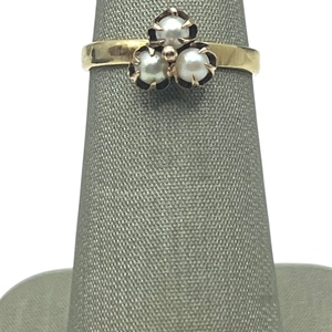  14K Yellow Gold 3 Pearl Ring