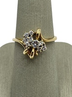  14K Yellow Gold .35ctw Diamond Cluster Style Ring