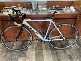 Fuji FC990 Road Bike