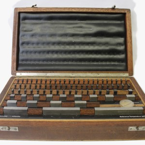 Gauge Block Set Made in Germany (No Name on item) 81 piece set missing nothing