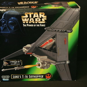 1996 Hasbro Kenner Star Wars The Power of the force Lukes t-16 Skyhopper