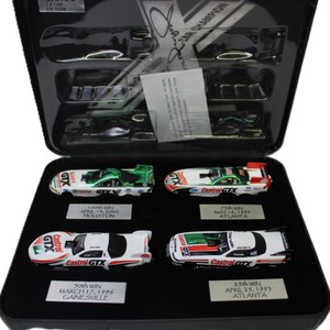 Action John Force Castrol Milestone GTX Funny Car 1:64 Diecast Car