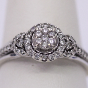  White Gold 10kt Female White Cluster 3.04gms Ring Sz:7.25