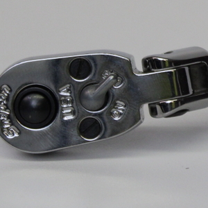 Snap-On TRLLF72: Professional grade, high torque, 1/4 flex-head ratchet tool.