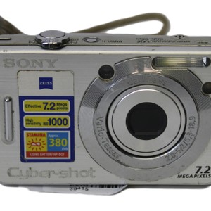 SONY Cyber-shot DSC-W55 7.2MP Digital Camera 3x Optical Zoom (Silver)