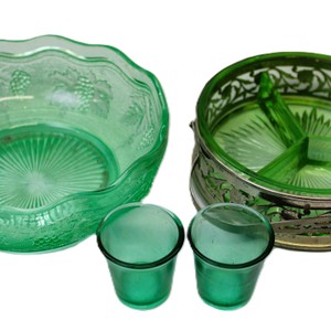 Uraniam Glass Lot Other ashtry, shot glasses, bowl