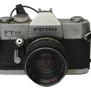 Vintage PETRI FT EE Fully Auto 35mm SLR Camera