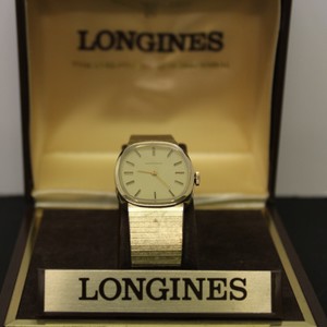 Lopngines Wittnauer Manual wind 