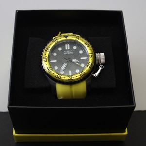 invicta quartz Pro diver 32962