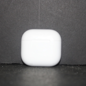 Apple A3055 Air Pods. 
