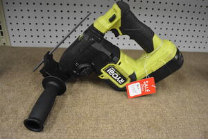 Ryobi P223