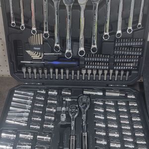 Power Torque 200 Piece Set