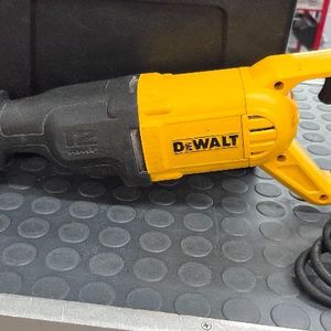 DeWalt 12 Amp Corded Variable Speed Reciprocating Saw