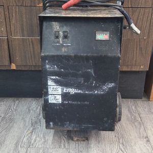 Craftsman 200 AMP Battery Charger